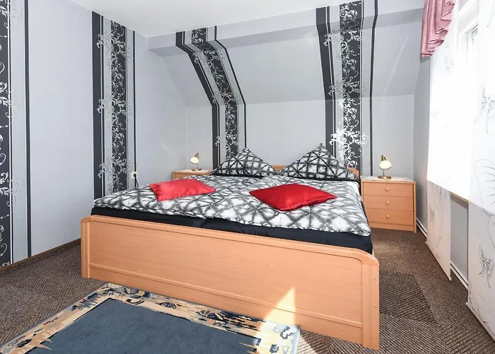 Theesfeld * Nenndorf (Wittmund)